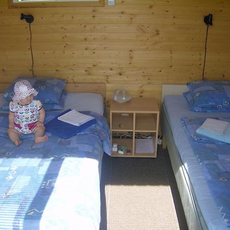 Hotel Kiige Holiday Park Linnamäe Habitación foto